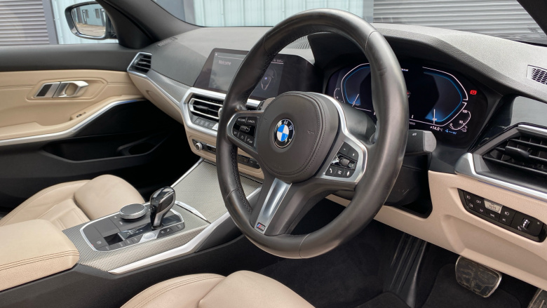 BMW 3 Series 330e M Sport 4dr Auto Saloon